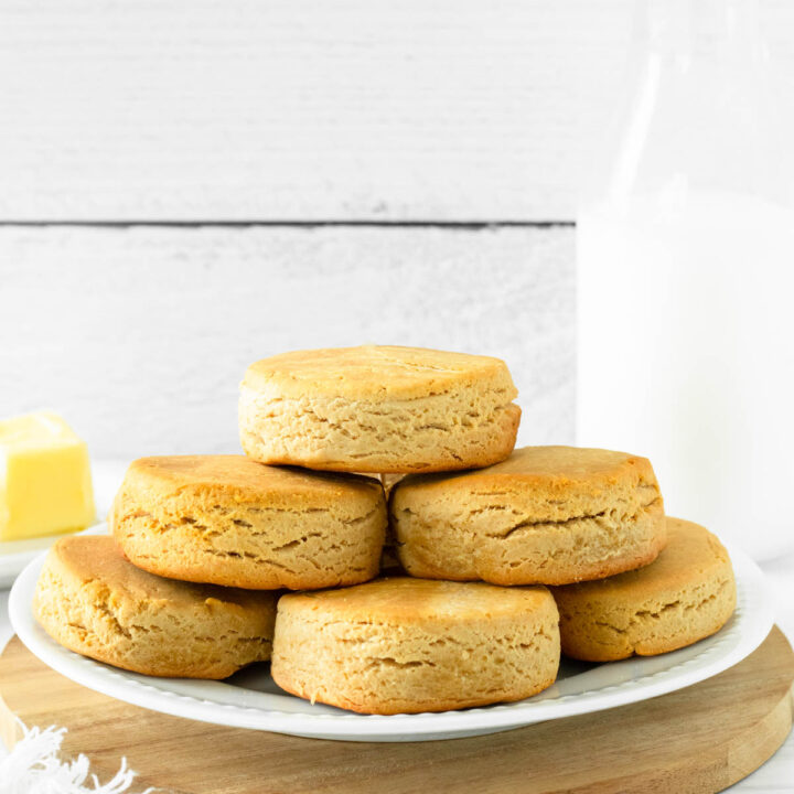These gluten-free biscuits are flaky and buttery homemade biscuits made with gluten-free flour and baked into the perfect tender and soft biscuits.