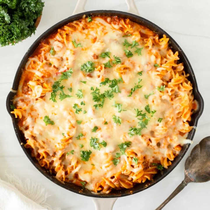 This 30-minute baked pasta recipe is a quick and easy dinner recipe made with classic pasta ingredients perfect for a busy weeknight dinner.