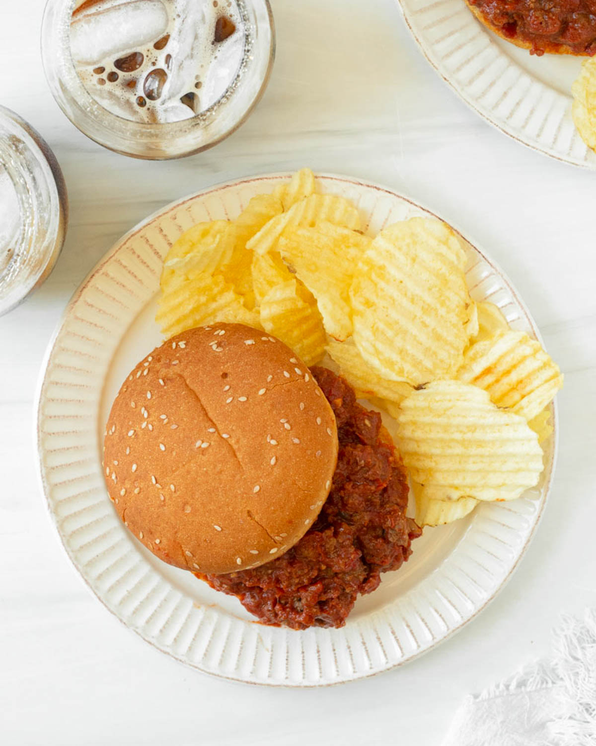 This recipe for homemade sloppy joes is an easy one-pan dinner and the perfect healthy comfort food. Made with ground beef and a rich, flavorful tomato sauce, our healthy sloppy joes are a kid-friendly meal that the adults will love too.