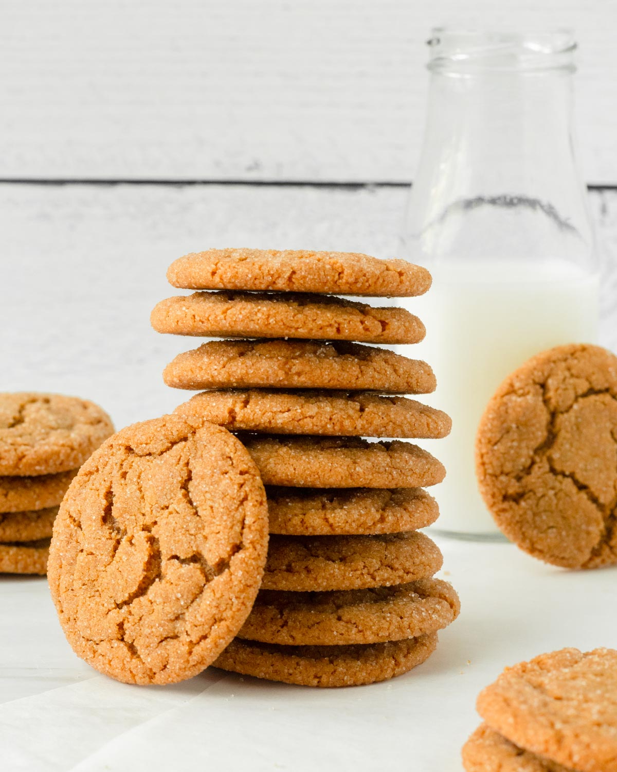 These molasses cookies are a classic Christmas cookie made with a flavorful dough filled with molasses, brown sugar, and warm spices. Make these classic Christmas cookies on your Christmas cookie baking day to share for the holidays.