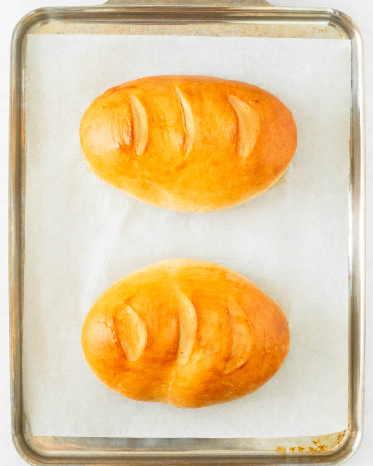 Step 4. Bake the bread in the oven